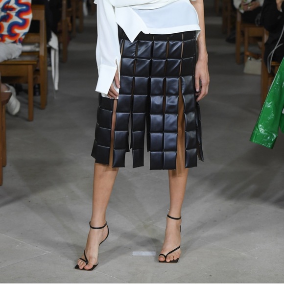 awake mode delta sandals